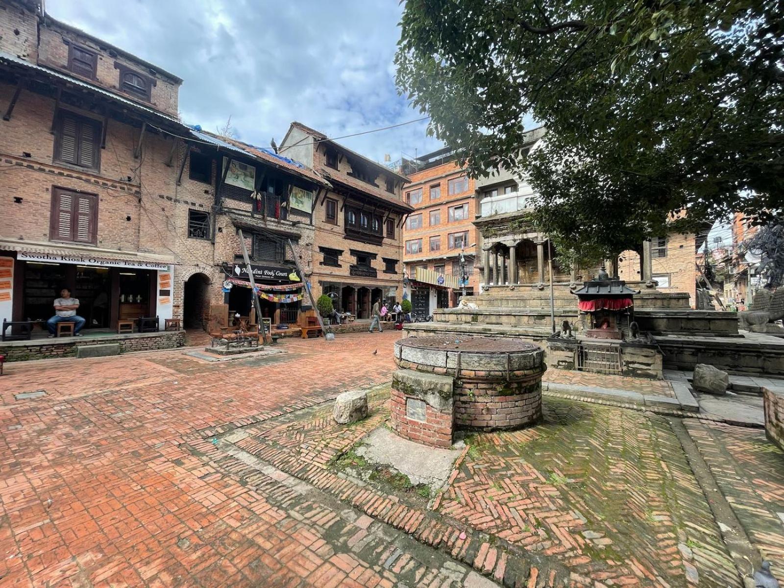 Patan Square - 2 Km From Patan Durbar Square Hotel Eksteriør billede